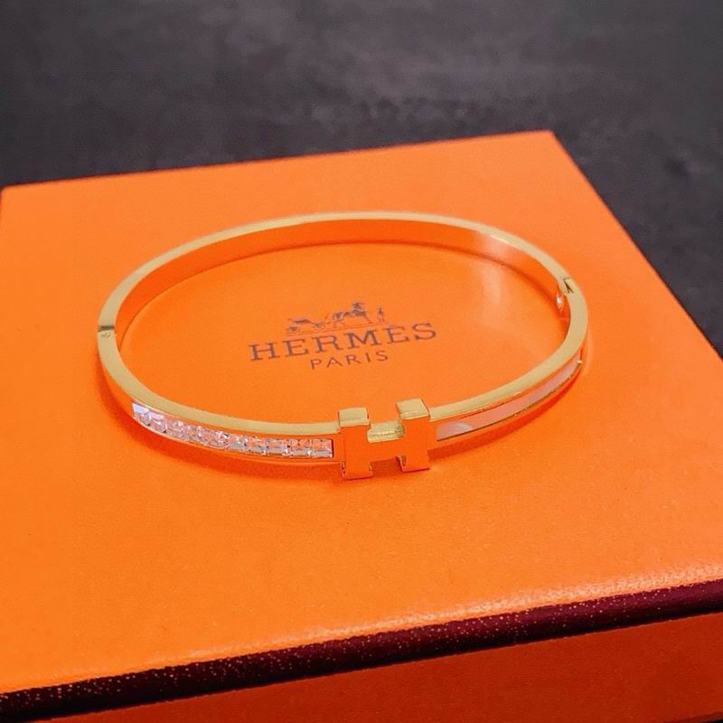 Hermes Bracelet  02yxs08